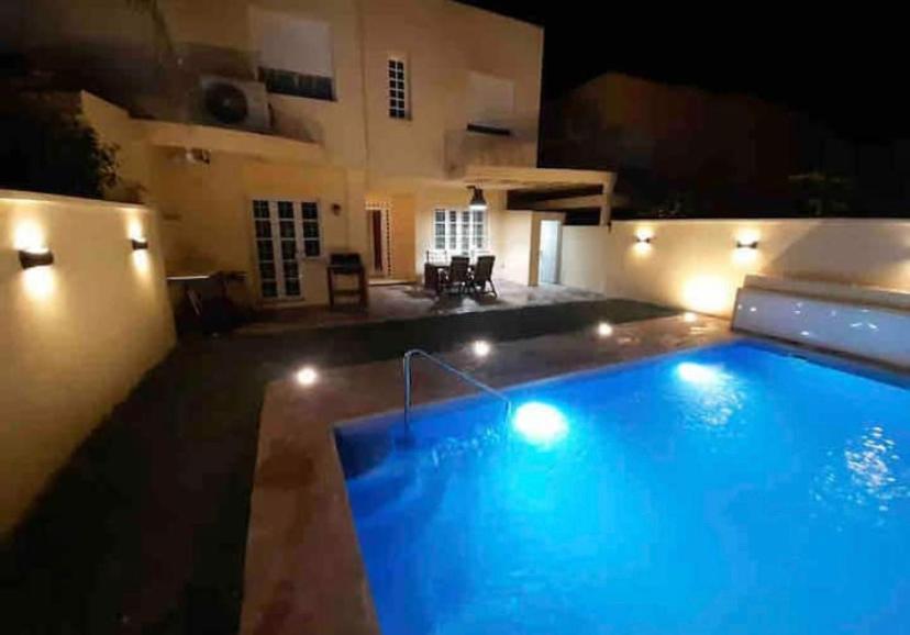 Villa CASA DE LUJO CON PISCINA en la mejor zona de Jerez Jerez de la Frontera Exterior foto